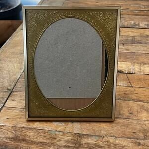 Vintage Gold Etched Metal Oval Silhouette Photo Frame Pinchbeck